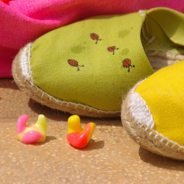 Protectores Auditivos y Tapones de Baño en Valencia | Centro Auditivo OídoSalud